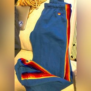 Av velvet pants ⚡️